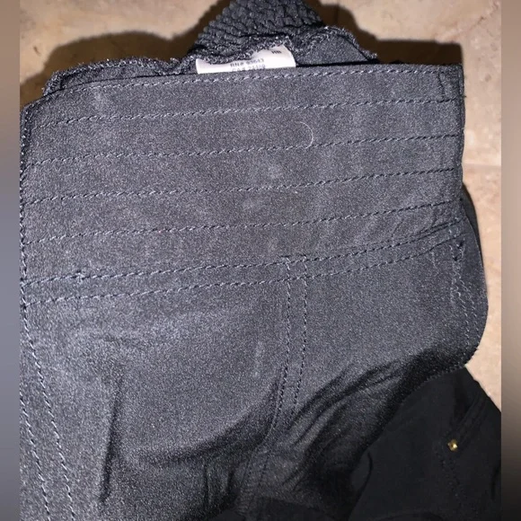 🖤 Heart Soul Women’s Black Scrub Cargo Pants Straight Leg Gold Heart Size Medium - Picture 13 of 14